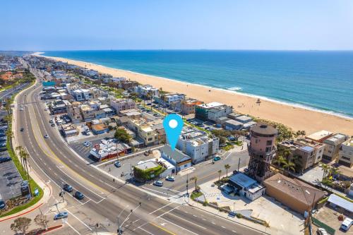 130 Anderson St A in Surfside