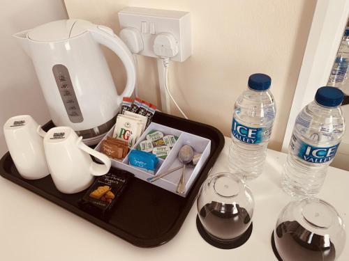 Preston Hotel - image 2