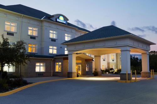Bejárat, Days Inn by Wyndham Orillia in Rama Road (ON)