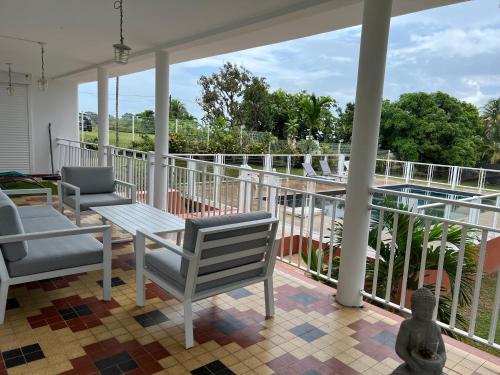 Balcony/terrace, La Maison Vintage in Petit-Bourg