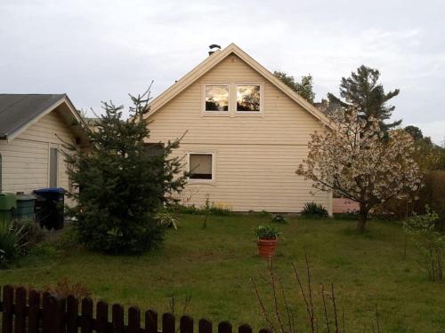 Holiday home apple dream