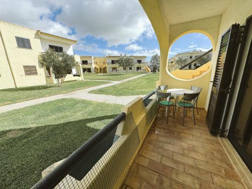 Exterior view, Quinta Nova Alvor - Silhueta Citadina in Pedregais