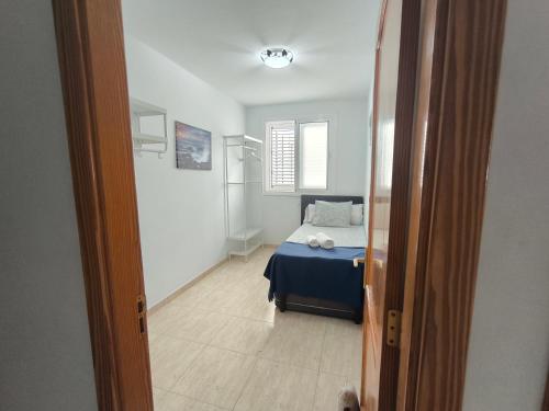 AR Home - Apartamento de 3 dormitorios con ascensor en Las Huesas, Telde