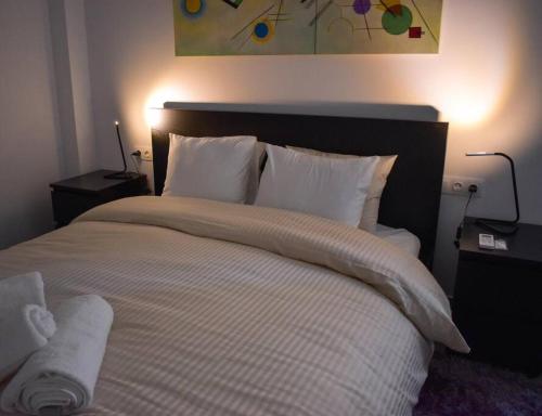 Glyfada Maisonette by Taurus