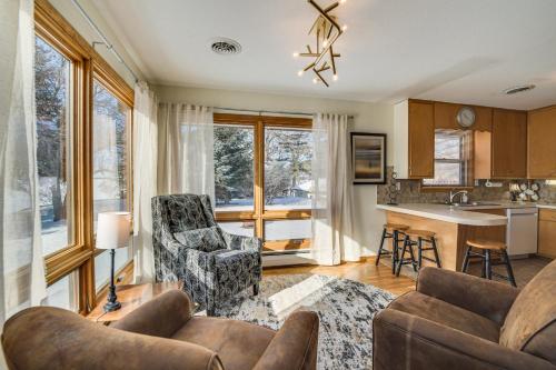 Glenwood Vacation Rental - Walk to Lake Beach! in Glenwood, USA