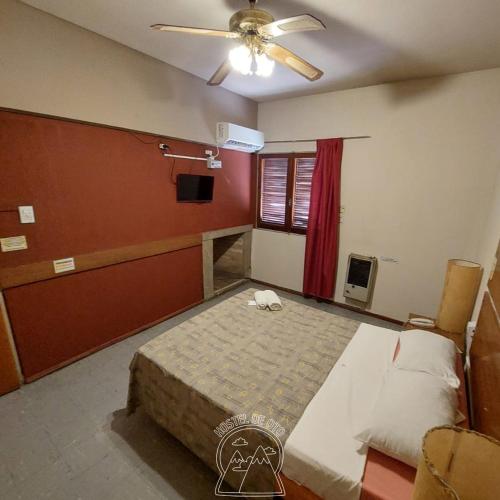 1 queen bed