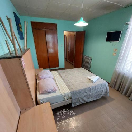 1 queen bed