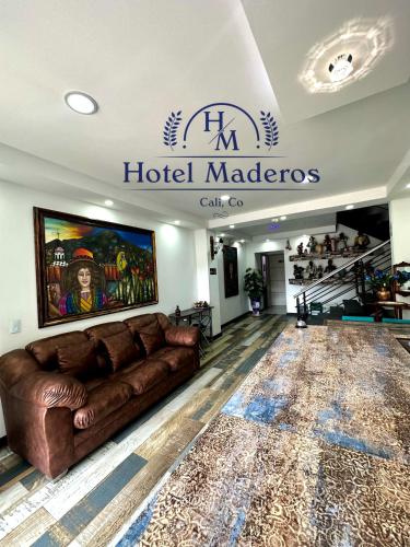 Hotel Los Maderos Cali