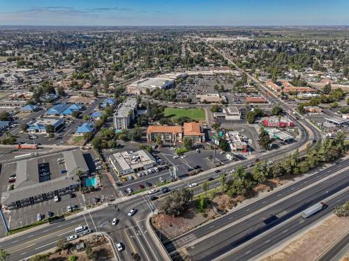 Hillstone Inn Tulare, Ascend Hotel Collection