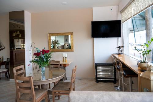 Cơ sở vật chất, Kronos Hotel in Crete