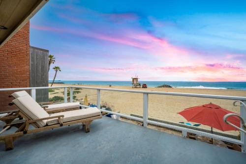 Single Family Home on the Ocean with BEAUTIFUL VIEWS in Newport Beach, USA