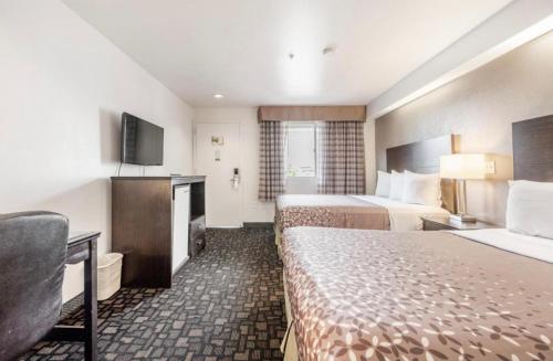 Heber Inn - main image