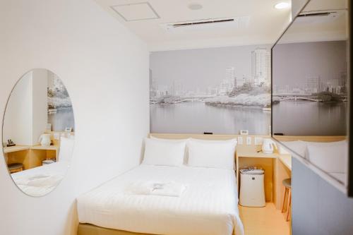 Superior Double Room image 1