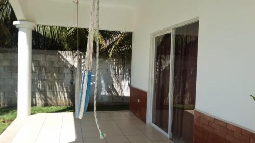 Casa de Descanso en Monterrico in El Cebollito