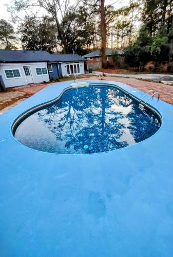 景觀, 3 Bedroom Jewel: Luxury with Crystal Pool in 石山