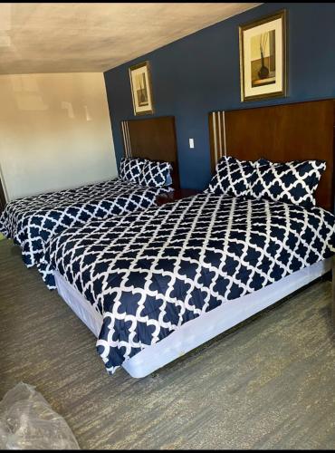 Great Western Inn – Forest Hill, TX