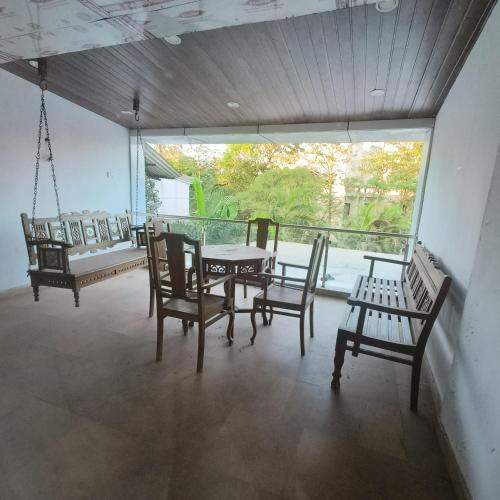 Saroj villa
