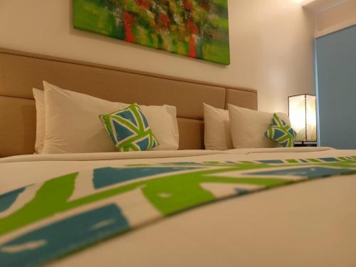 Deluxe Double Room image 5