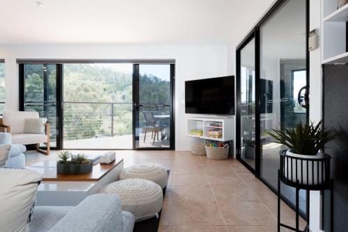 . Hadspen Riverview Retreat: Main House