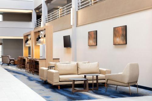 Fairfield Inn & Suites by Marriott Denver Southwest/Lakewood - image 12