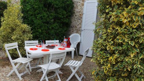 Kert, La Croix de la Jarrie in Chatres (Ile-de-France)