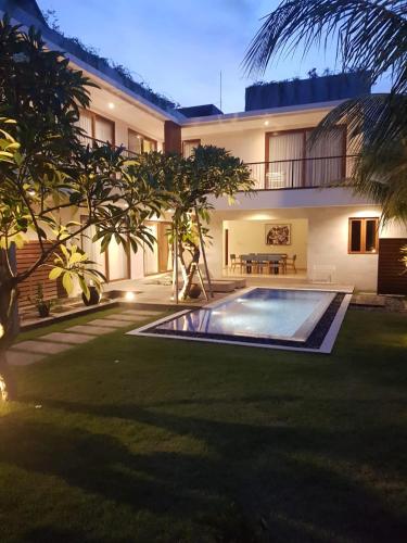 Villa Dharmatria
