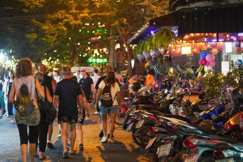 Tinidee Trendy Bangkok Khaosan, Бангкок (фото 10)
