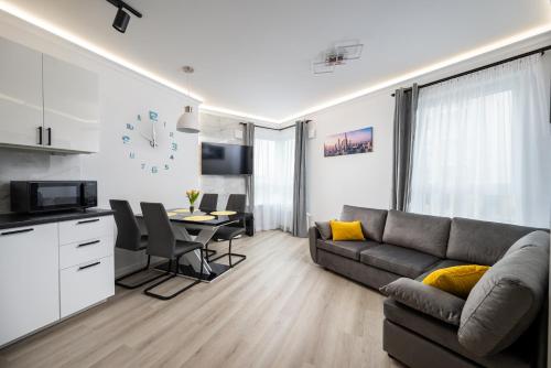 Mokotów Nowe Południe Chic Apartment by BookingHost, Warsaw