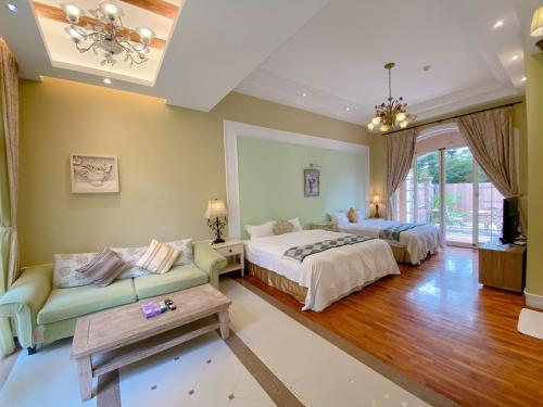 My Chateau Resort My Chateau Resort