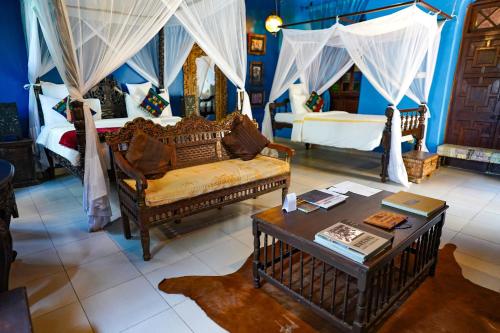 Superior Suite image 7