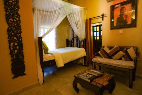 Executive Suite image 3
