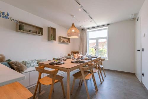 Lady - Charming double room at ranch "De Blauwe Zaal"