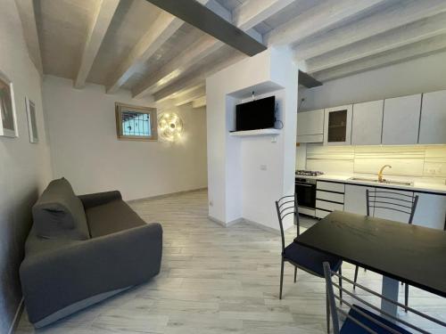 Dimora San Giulio - Apartment - Bonate Sotto
