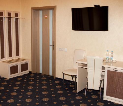 Gonchar Hotel - image 11