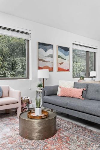 Dream Midtown 1BR in Meridian Kessler CozySuites near Hinkle Fieldhouse