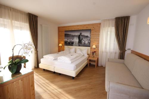 Active Hotel Pineta Room Type - Family Room