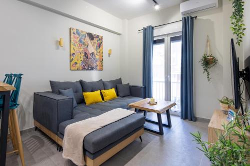 Cesily 2-Bedroom Apartment in Athens - image 6