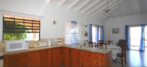 Cucina, Immaculate 3 Bed Villa Overlooking Admiralty Bay in Port Elizabeth