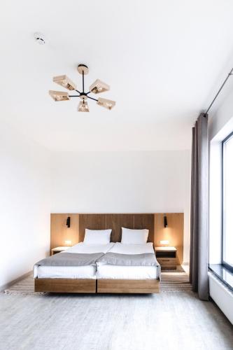2 twin beds