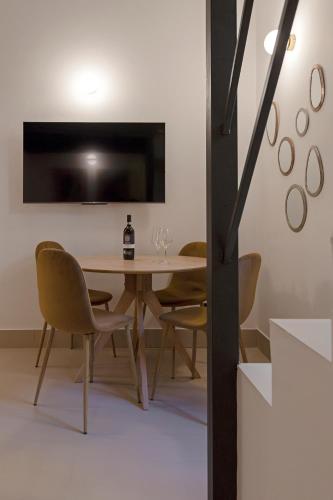 Restart Accommodations Colle Oppio e Paganini 5