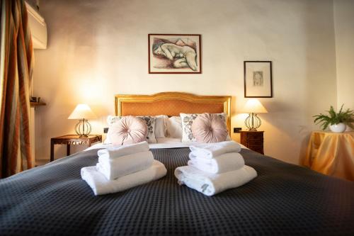Deluxe Apartment image 9