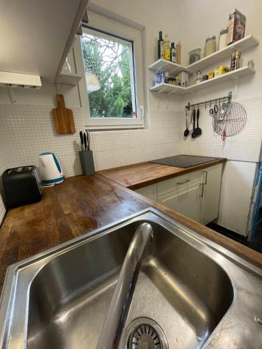 4 Guests: River & Garden Charm, Budapest (photo 6)