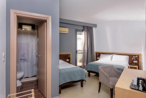 Iraklion Hotel - image 3