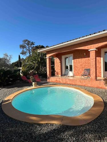 "Villa Pielza " avec piscine près des plages du sud