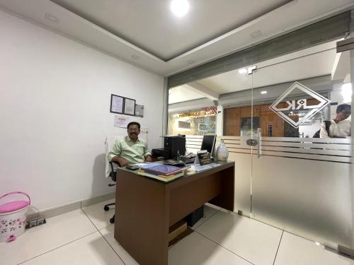 Előcsarnok, RK Residency Calicut in Bilathikkulam