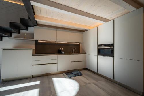 NEW 2024 - ANCIENT GRAVEDONA - where Lake Como classic style meets modern design and comforts - Larihome A40, Gravedona (zdjęcie 6)
