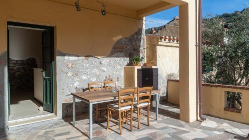 Iekārtas, Villa Il Casale Onifai- piano terra in Onifai