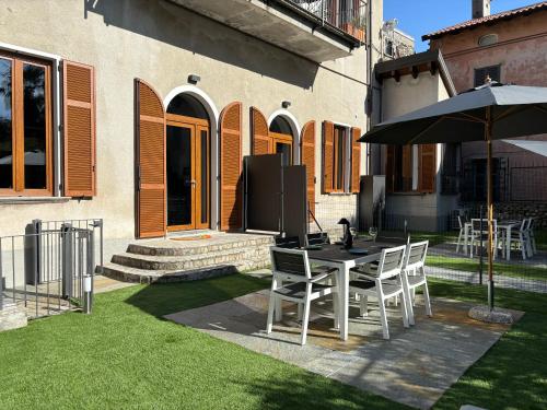 NEW 2024 - ANCIENT GRAVEDONA - where Lake Como classic style meets modern design and comforts - Larihome A41, Gravedona (Foto 9)