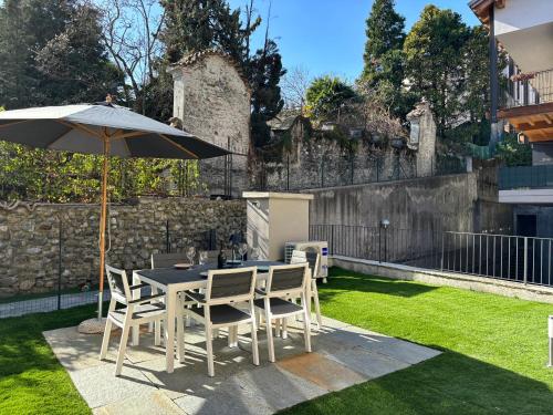 NEW 2024 - ANCIENT GRAVEDONA - where Lake Como classic style meets modern design and comforts - Larihome A41, Gravedona (Foto 10)