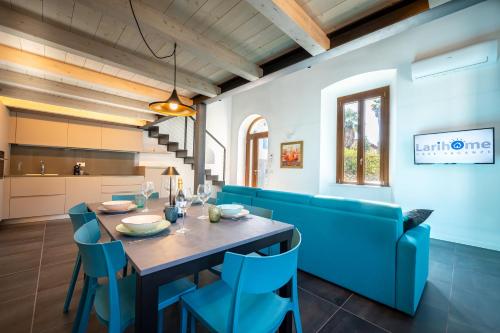 NEW 2024 - ANCIENT GRAVEDONA - where Lake Como classic style meets modern design and comforts - Larihome A41, Gravedona (Foto 8)
